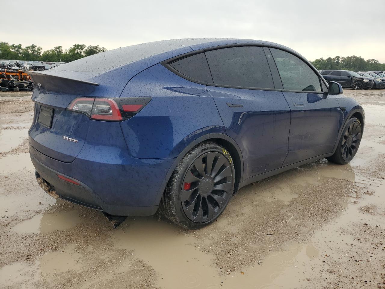 2022 TESLA MODEL Y  VIN:7SAYGDEF7NF392196