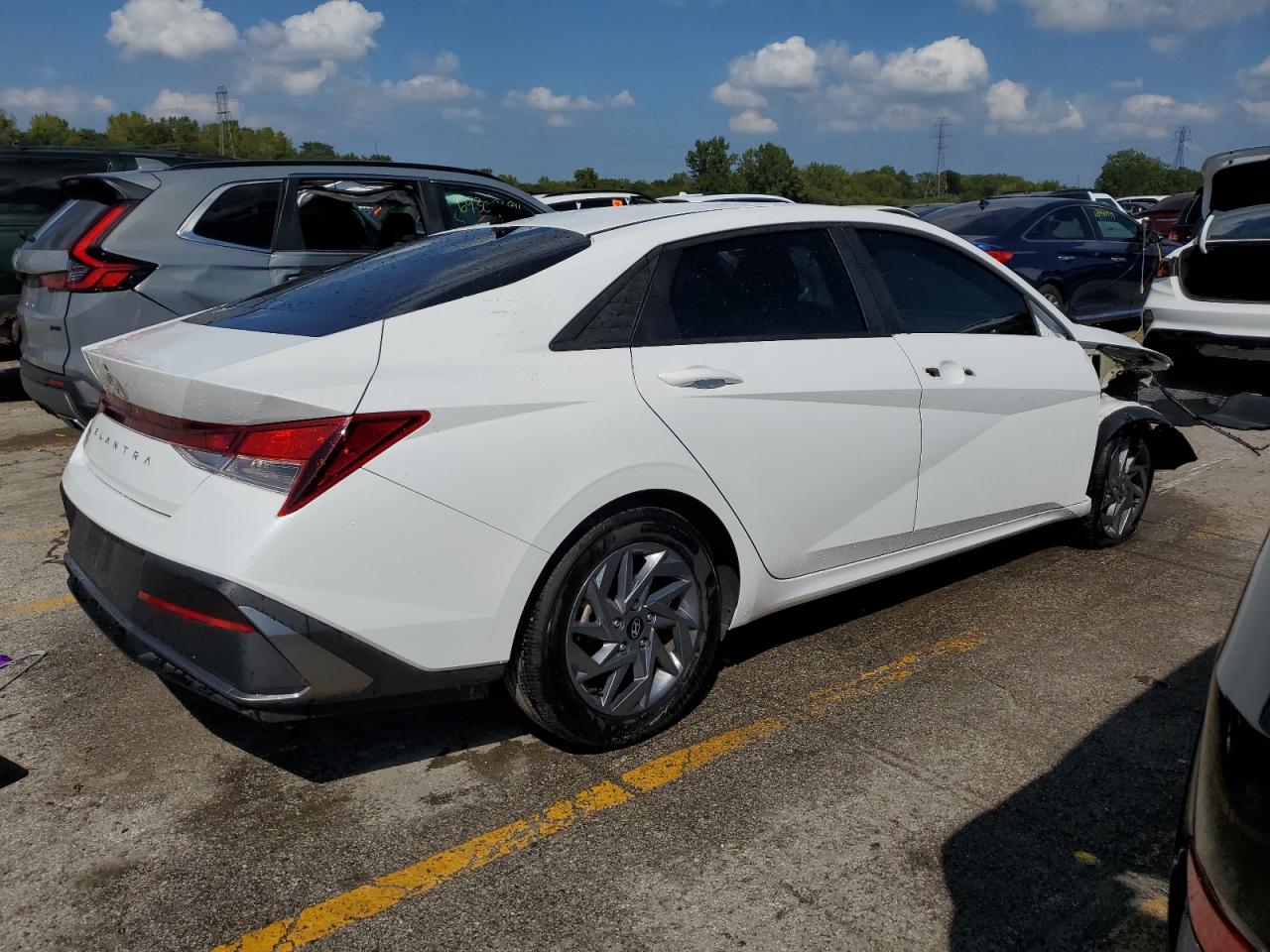 2024 HYUNDAI ELANTRA SEL VIN:KMHLM4DG0RU643286