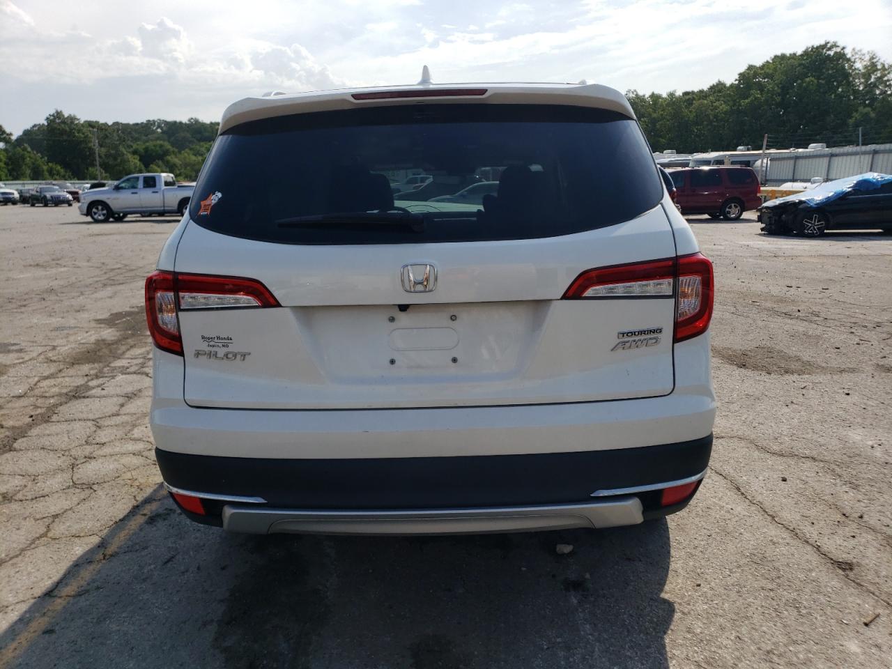 2022 HONDA PILOT TOURING VIN:5FNYF6H64NB054732