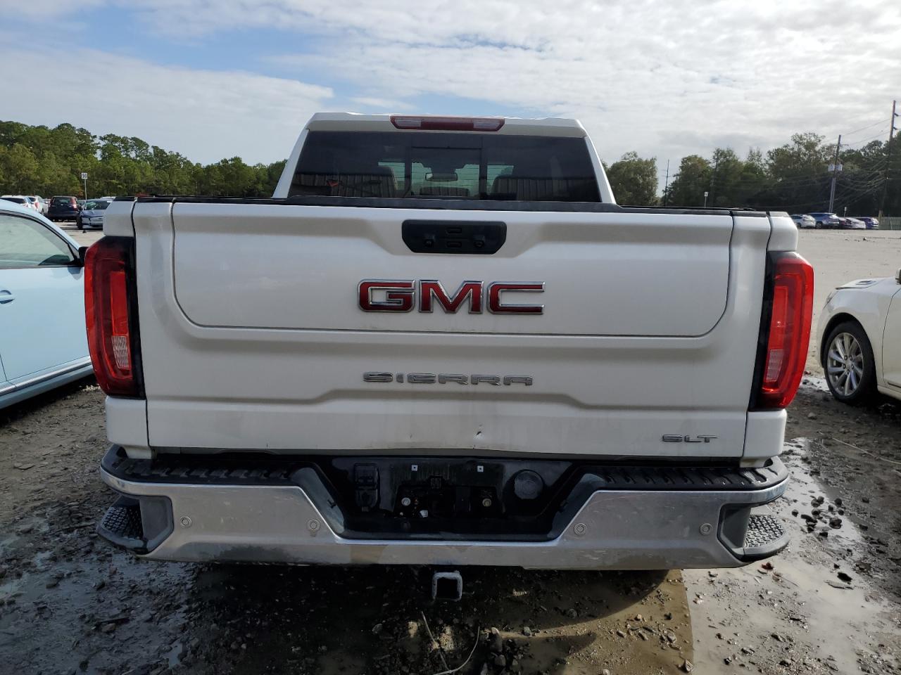 2022 GMC SIERRA K1500 SLT VIN:3GTUUDED9NG571157