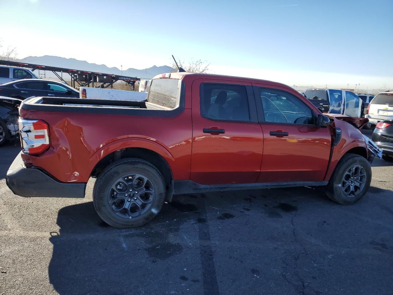 2024 FORD MAVERICK XLT VIN:3FTTW8J92RRA91082