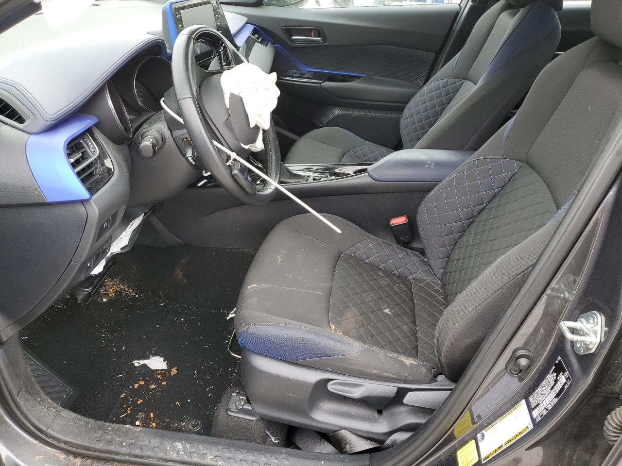 2022 TOYOTA C-HR XLE VIN:NMTKHMBX0NR145786