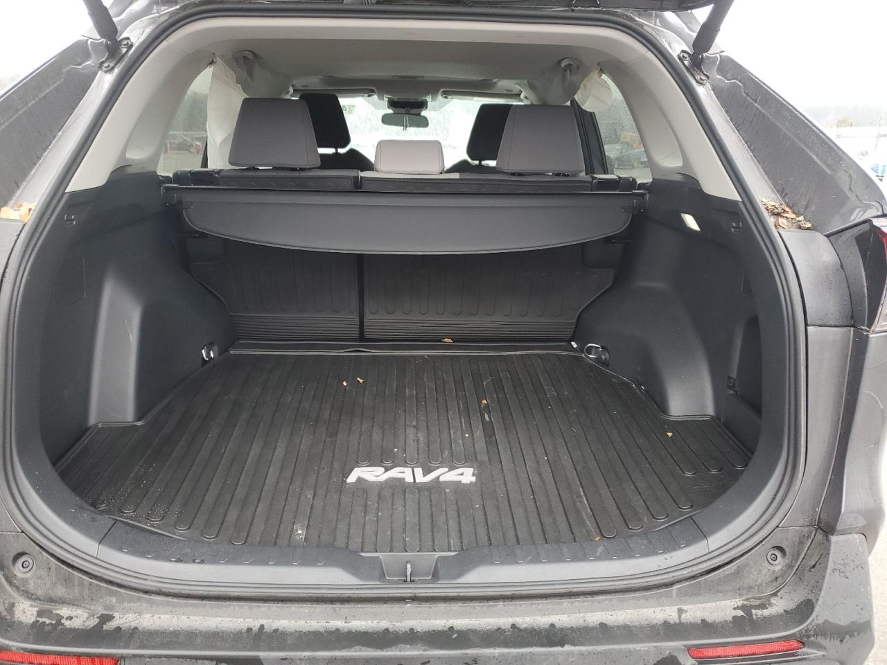 2024 TOYOTA RAV4 XLE VIN:2T3W1RFV8RC278525