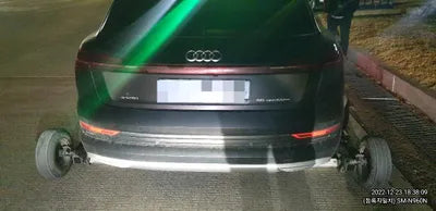 2022 Audi e-tron VIN: