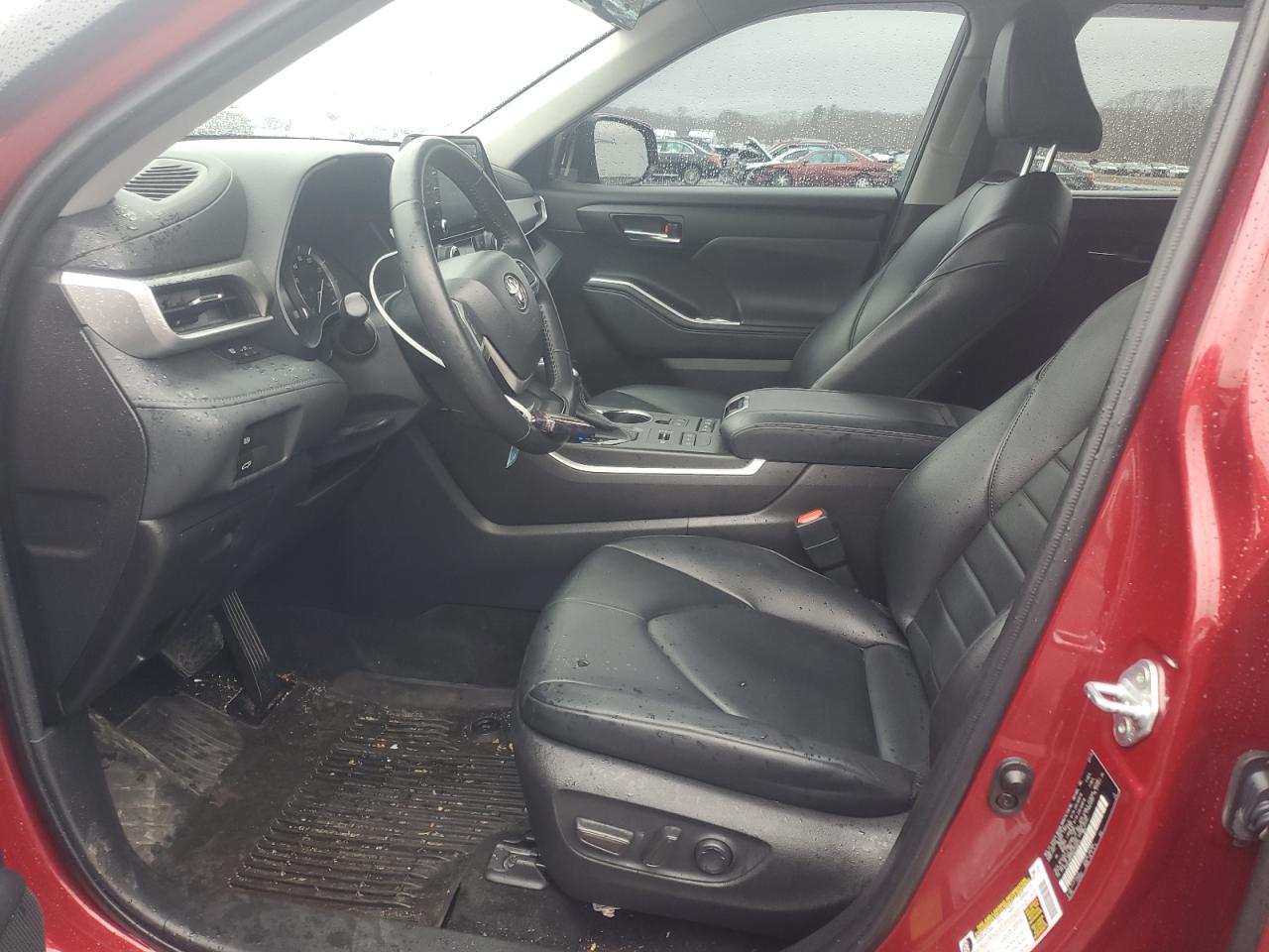 2022 TOYOTA HIGHLANDER XLE VIN:5TDGZRBH6NS236913