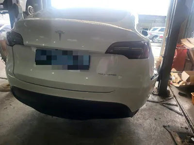 2021 Tesla Model Y VIN: