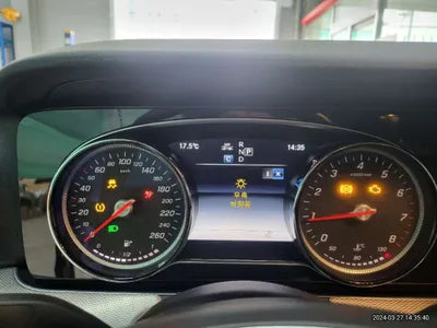 2018 Mercedes-Benz E 200 WDDZF4CB8JA441791 VIN:WDDZF4CB8JA441791