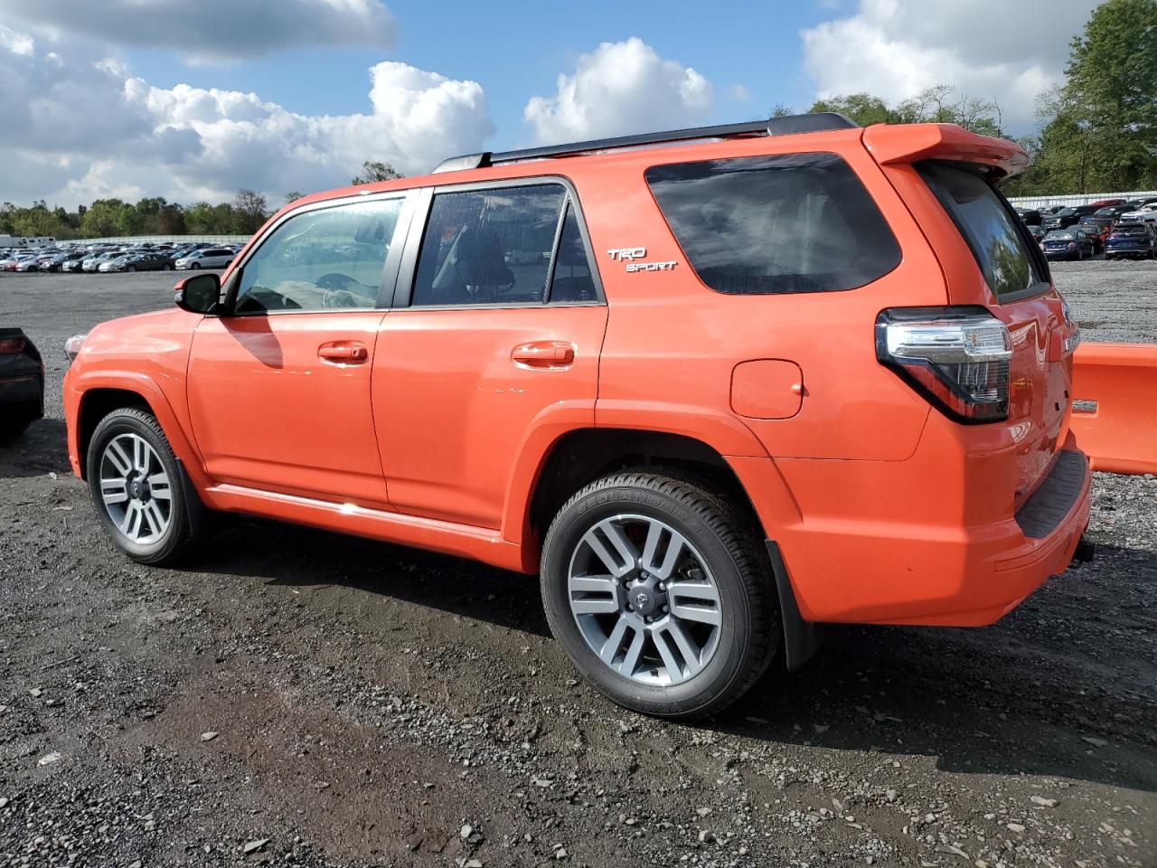 2024 TOYOTA 4RUNNER SR5 PREMIUM VIN:JTESU5JR5R6231148