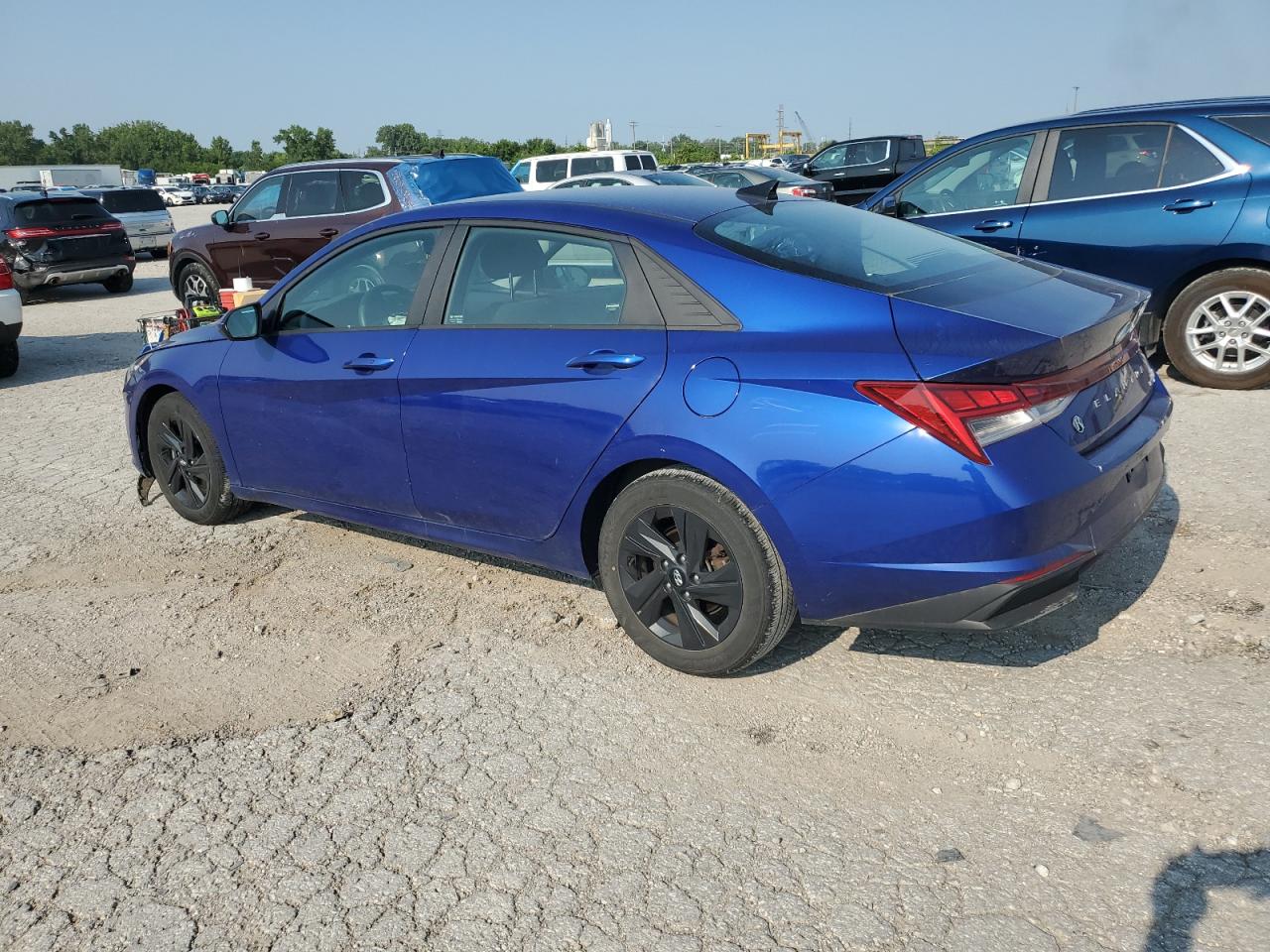 2022 HYUNDAI ELANTRA BLUE VIN:KMHLM4AJ5NU028114