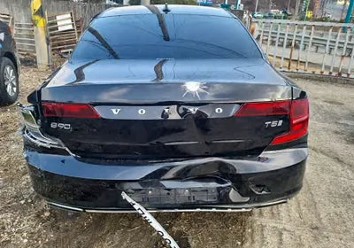 2019 Volvo S90 LVYPS102DKP065686 VIN:LVYPS102DKP065686