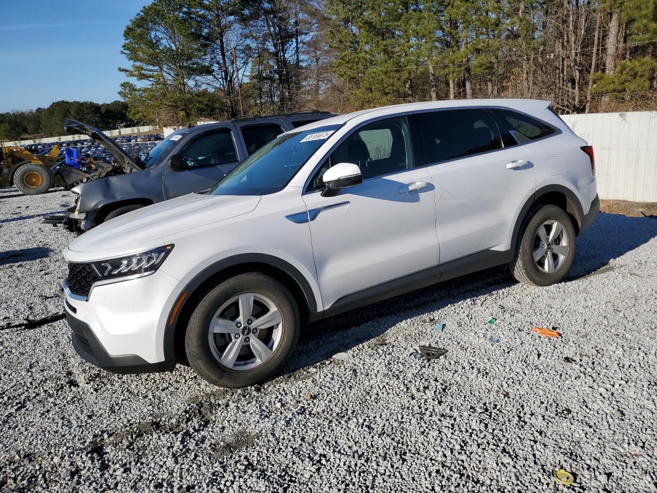 2022 KIA SORENTO LX VIN:5XYRG4LC3NG131487