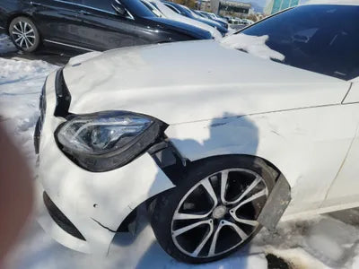 2015 Mercedes-Benz E 220 VIN: