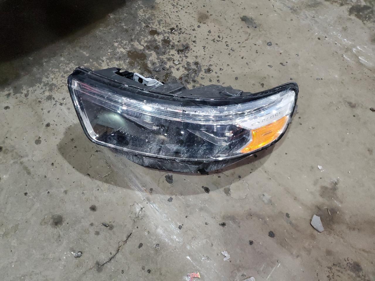 2024 FORD EXPLORER XLT VIN:1FMSK8DH3RGA70156