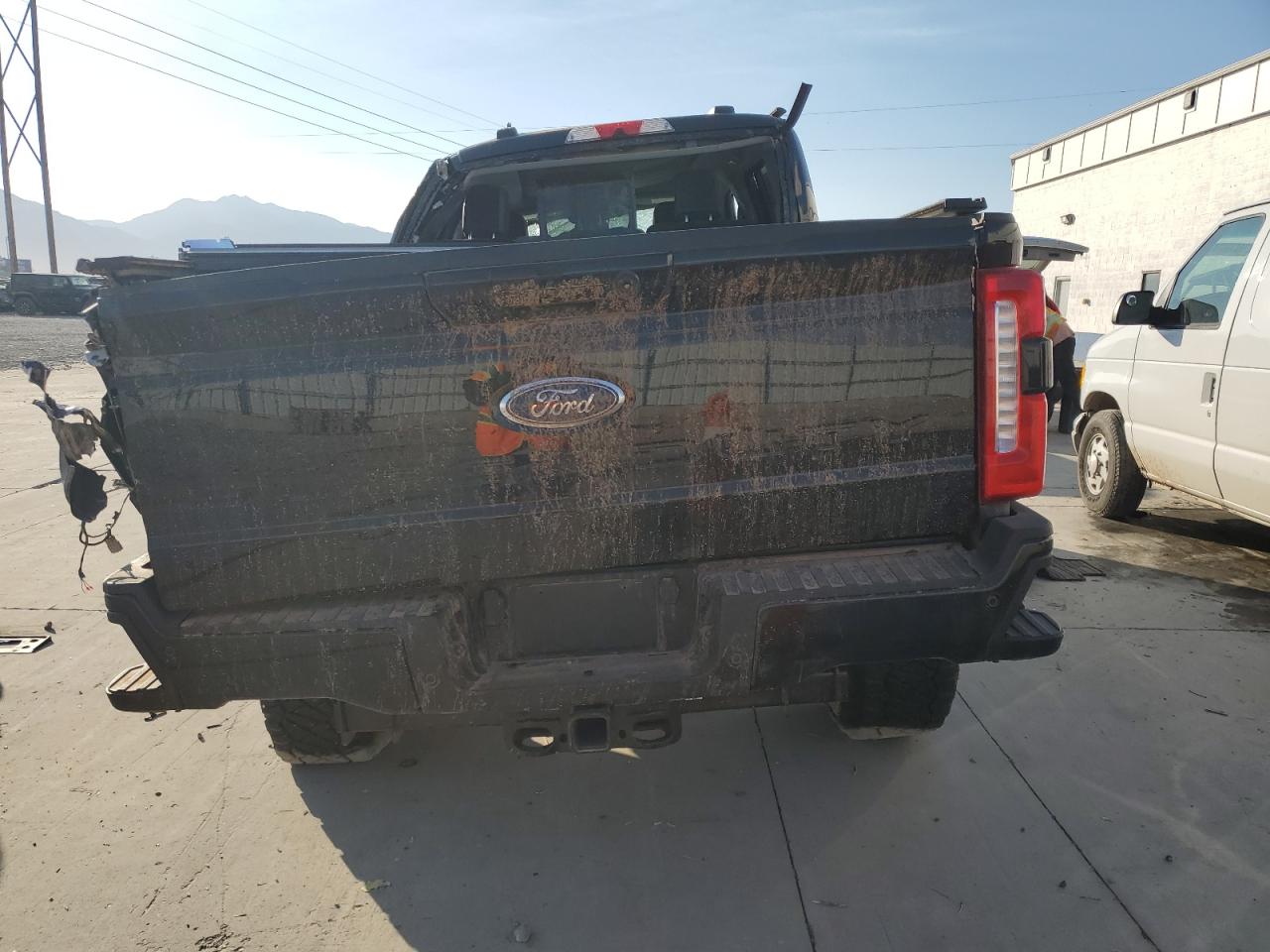2024 FORD F350 SUPER DUTY VIN:1FT8W3BM7RED63706