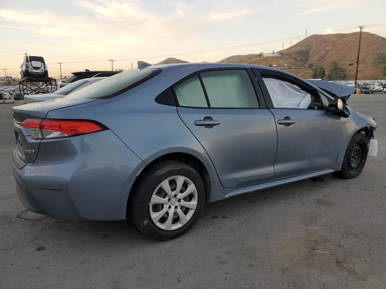 2023 TOYOTA COROLLA LE VIN:JTDBCMFE1PJ009045