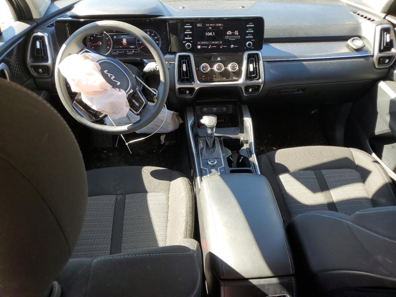 2022 KIA SORENTO LX VIN:5XYRG4LC2NG122019