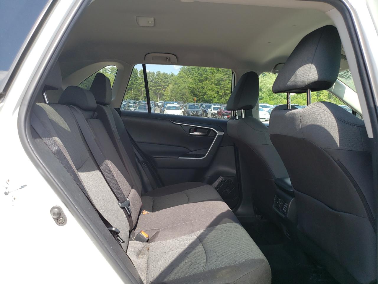 2023 TOYOTA RAV4 XLE VIN:2T3P1RFV8PW358746