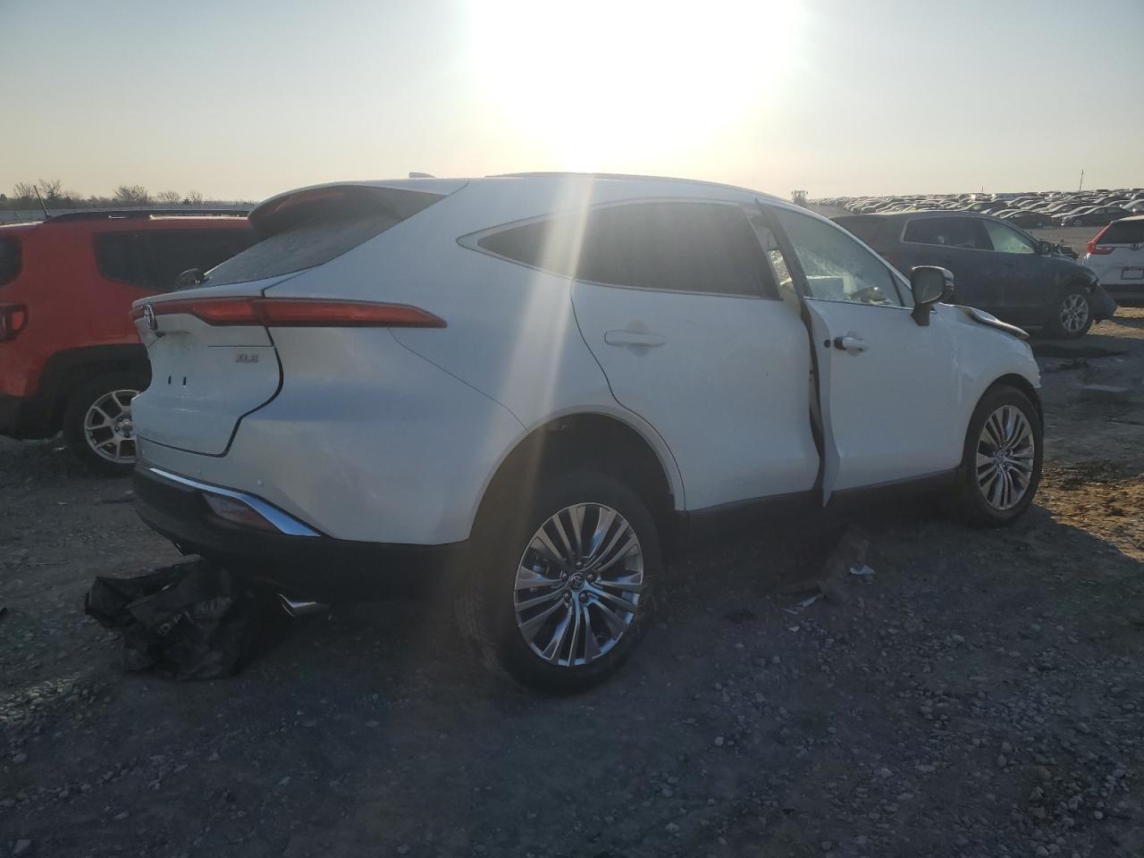 2024 TOYOTA VENZA LE VIN:JTEAAAAH2RJ176224