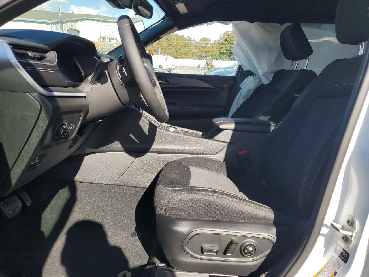 2024 JEEP GRAND CHEROKEE LAREDO VIN:1C4RJHAG5R8592735