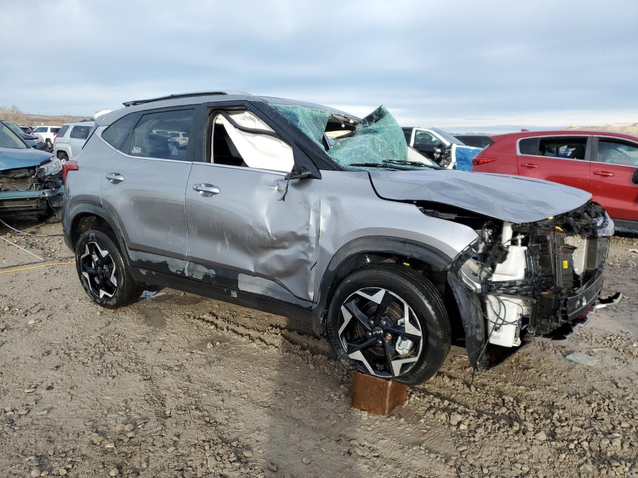 2024 KIA SELTOS EX VIN:KNDERCAA2R7646357