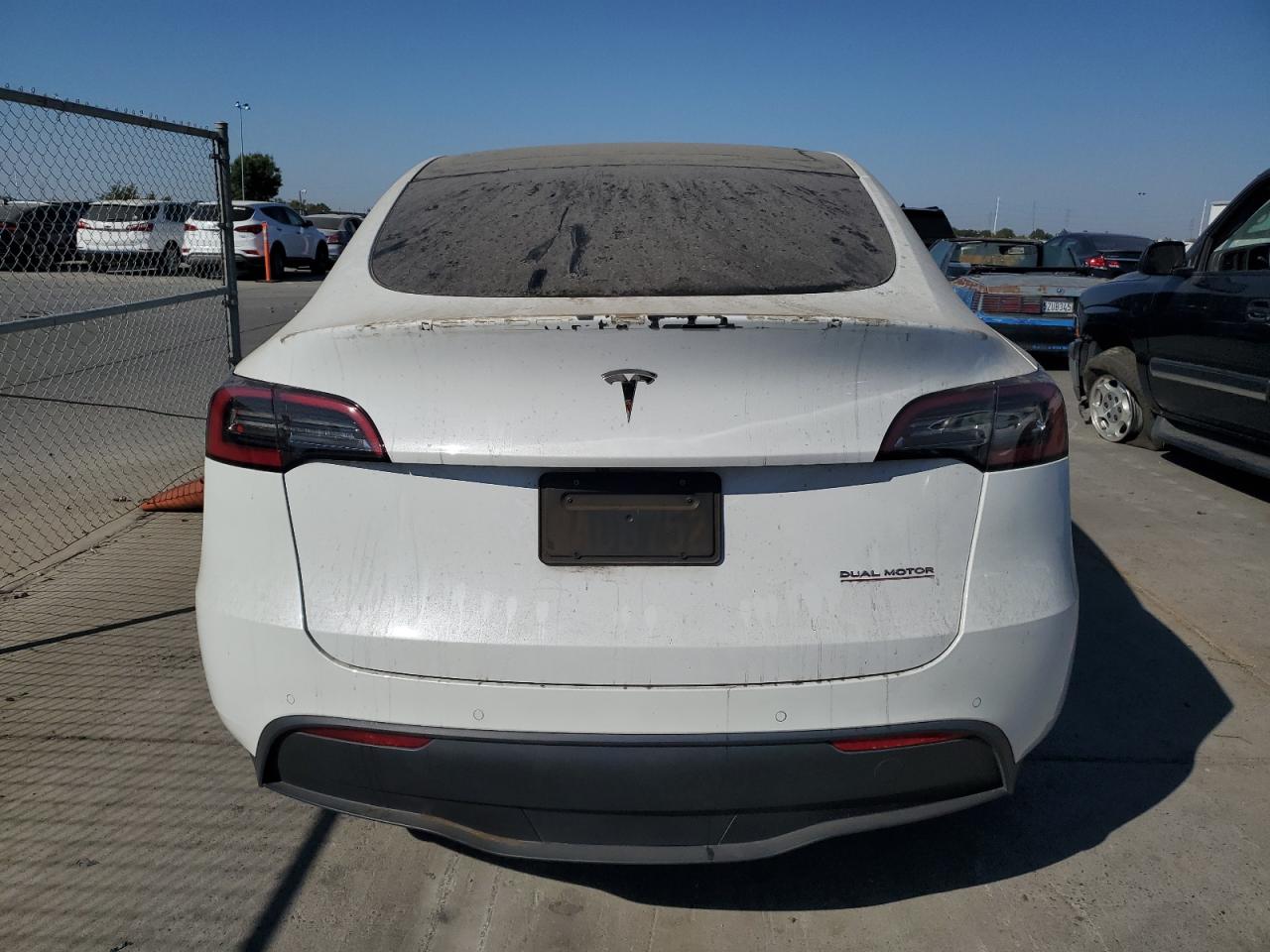 2022 TESLA MODEL Y  VIN:7SAYGDEF6NF400031