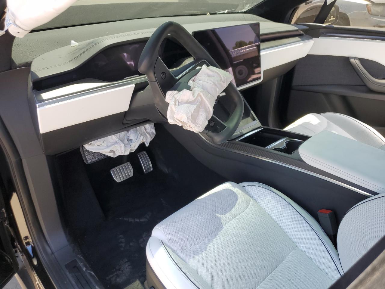 2023 TESLA MODEL X  VIN:7SAXCBE65PF376285