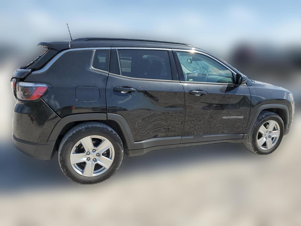 2022 JEEP COMPASS LATITUDE VIN:3C4NJCBB7NT138020