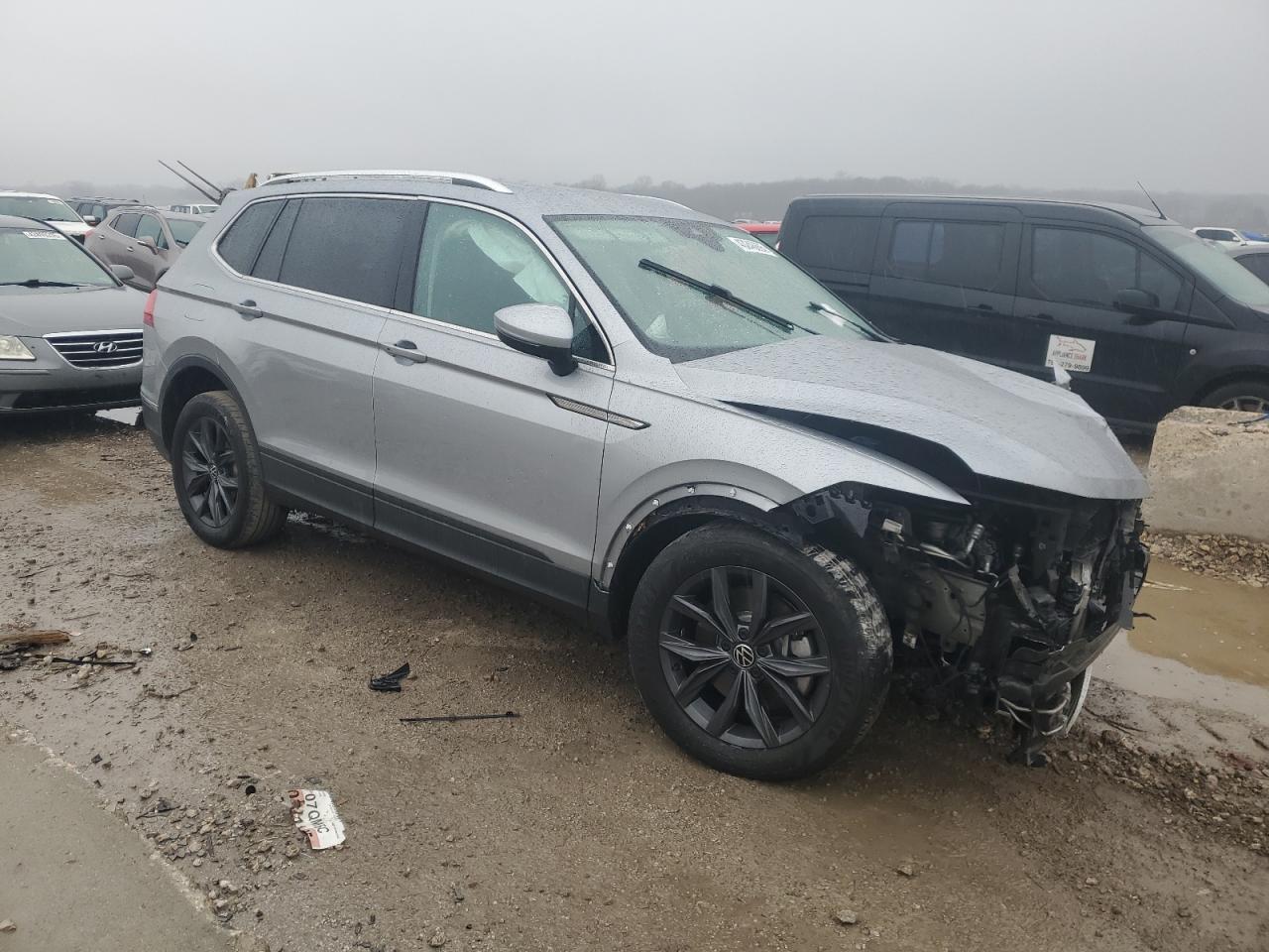 2022 VOLKSWAGEN TIGUAN SE VIN:3VV3B7AX1NM025538