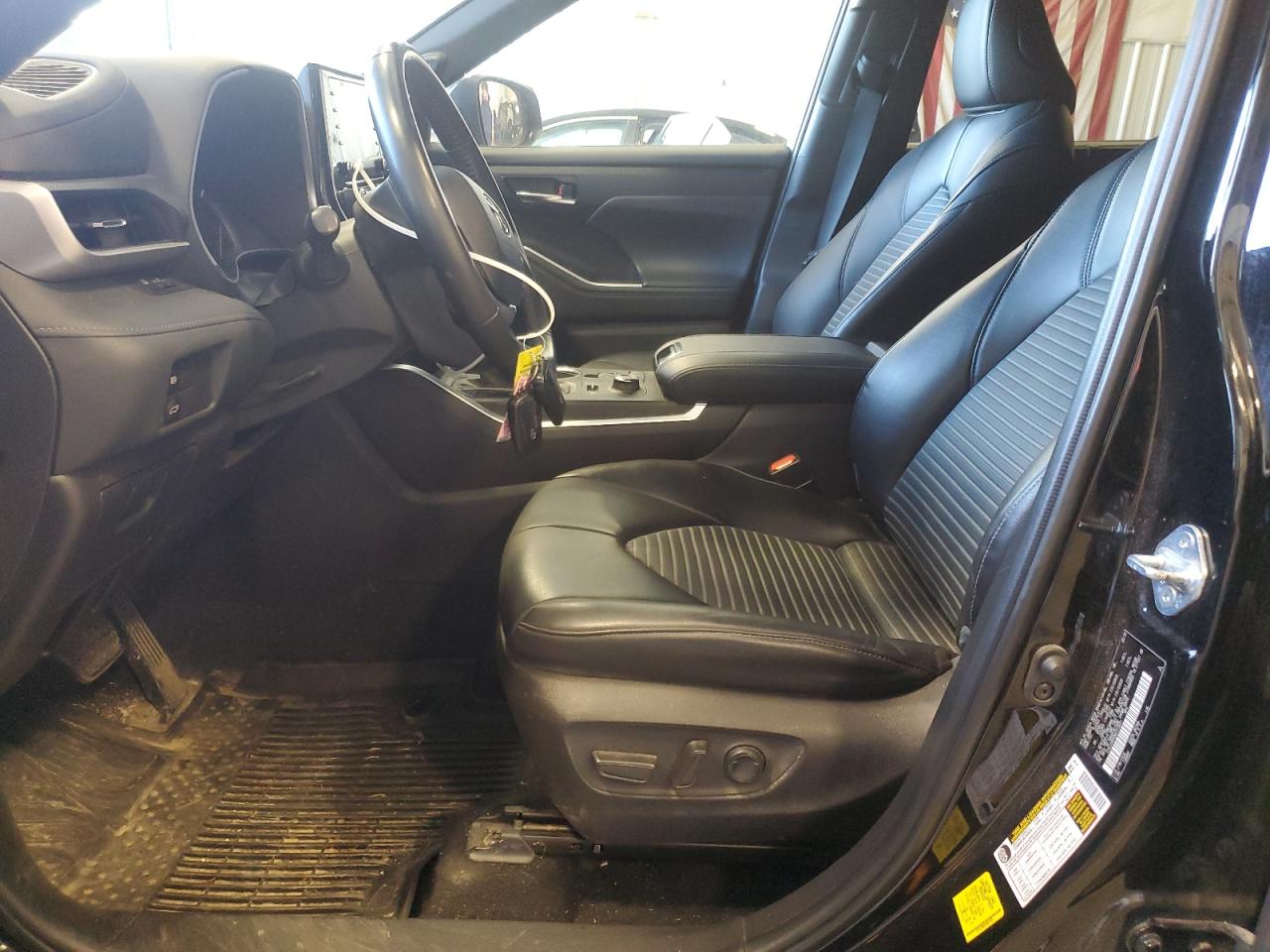 2022 TOYOTA HIGHLANDER XSE VIN:5TDJZRBH0NS223922