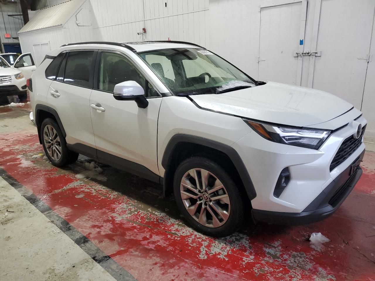2023 TOYOTA RAV4 XLE PREMIUM VIN:JTMA1RFV7PJ041853