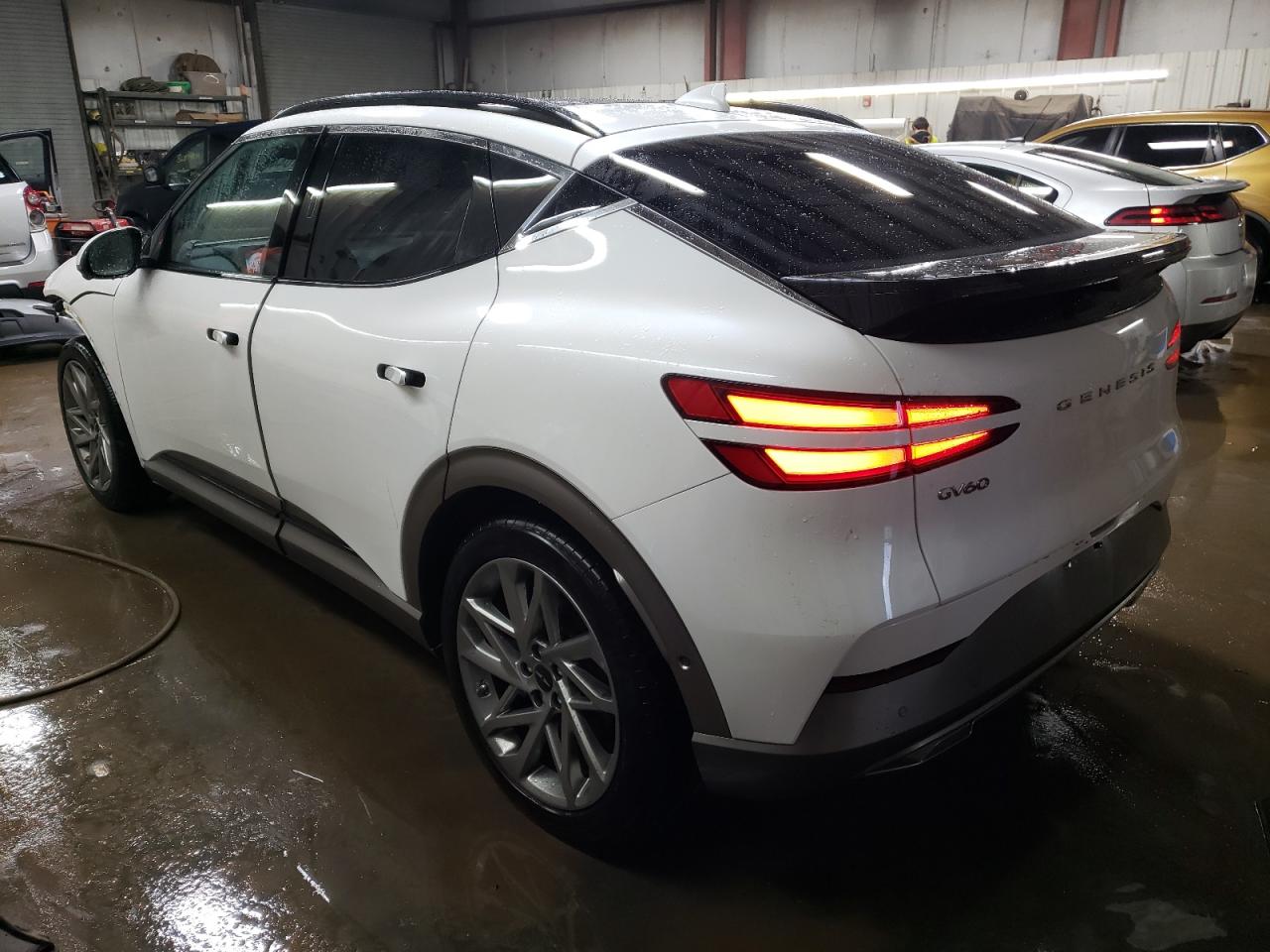 2024 GENESIS GV60 ADVANCED VIN:KMUKCDSC0RU020119