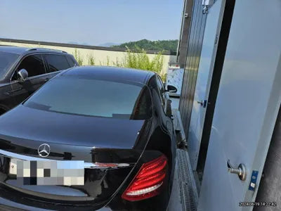 2016 Mercedes-Benz E 220 VIN: