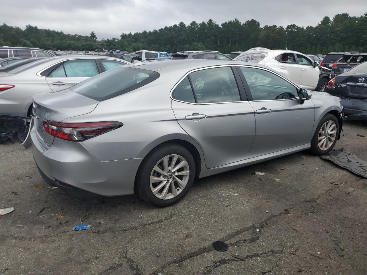 2024 TOYOTA CAMRY LE VIN:4T1C11BK7RU128199