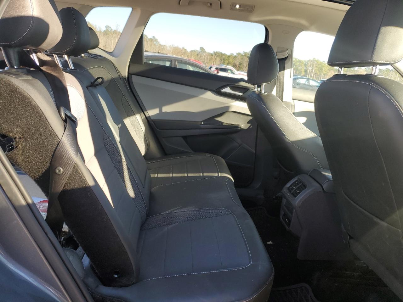 2022 VOLKSWAGEN TAOS SE VIN:3VVTX7B27NM003502