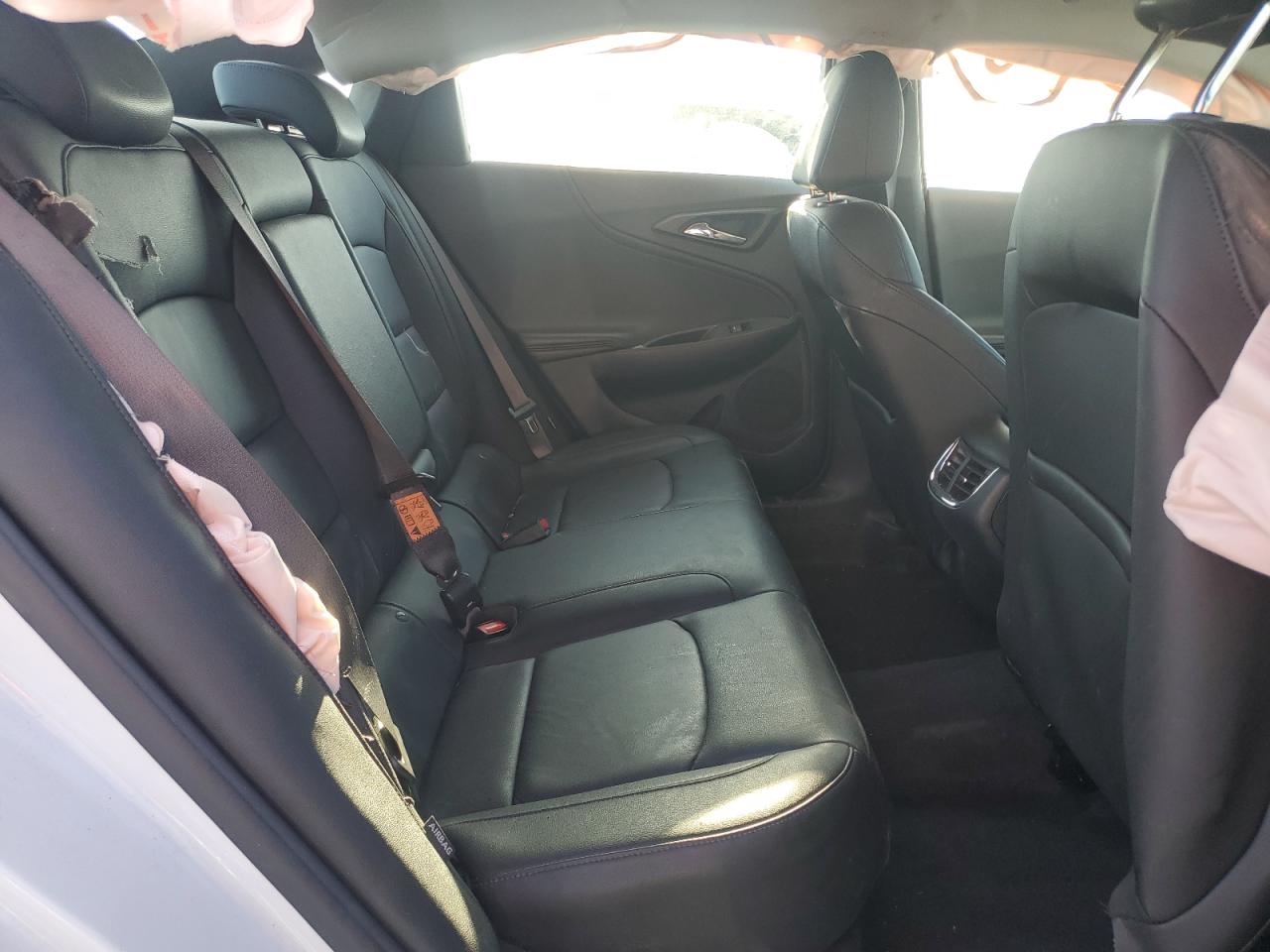 2022 CHEVROLET MALIBU LT VIN:1G1ZD5ST1NF208062