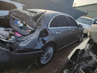 2021 Mercedes-Benz E 250 VIN: