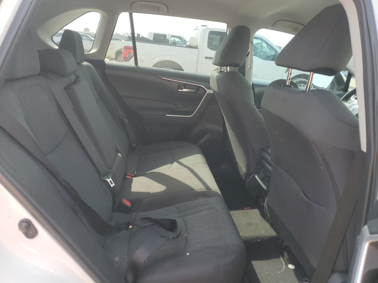 2023 TOYOTA RAV4 XLE VIN:2T3W1RFV6PW284237