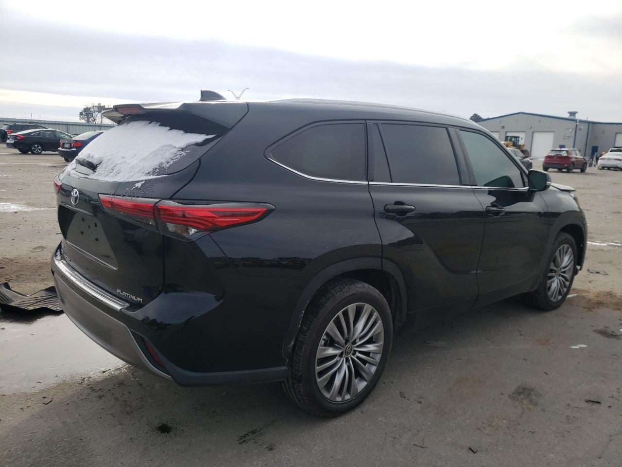 2022 TOYOTA HIGHLANDER PLATINUM VIN:5TDFZRAH4NS109994