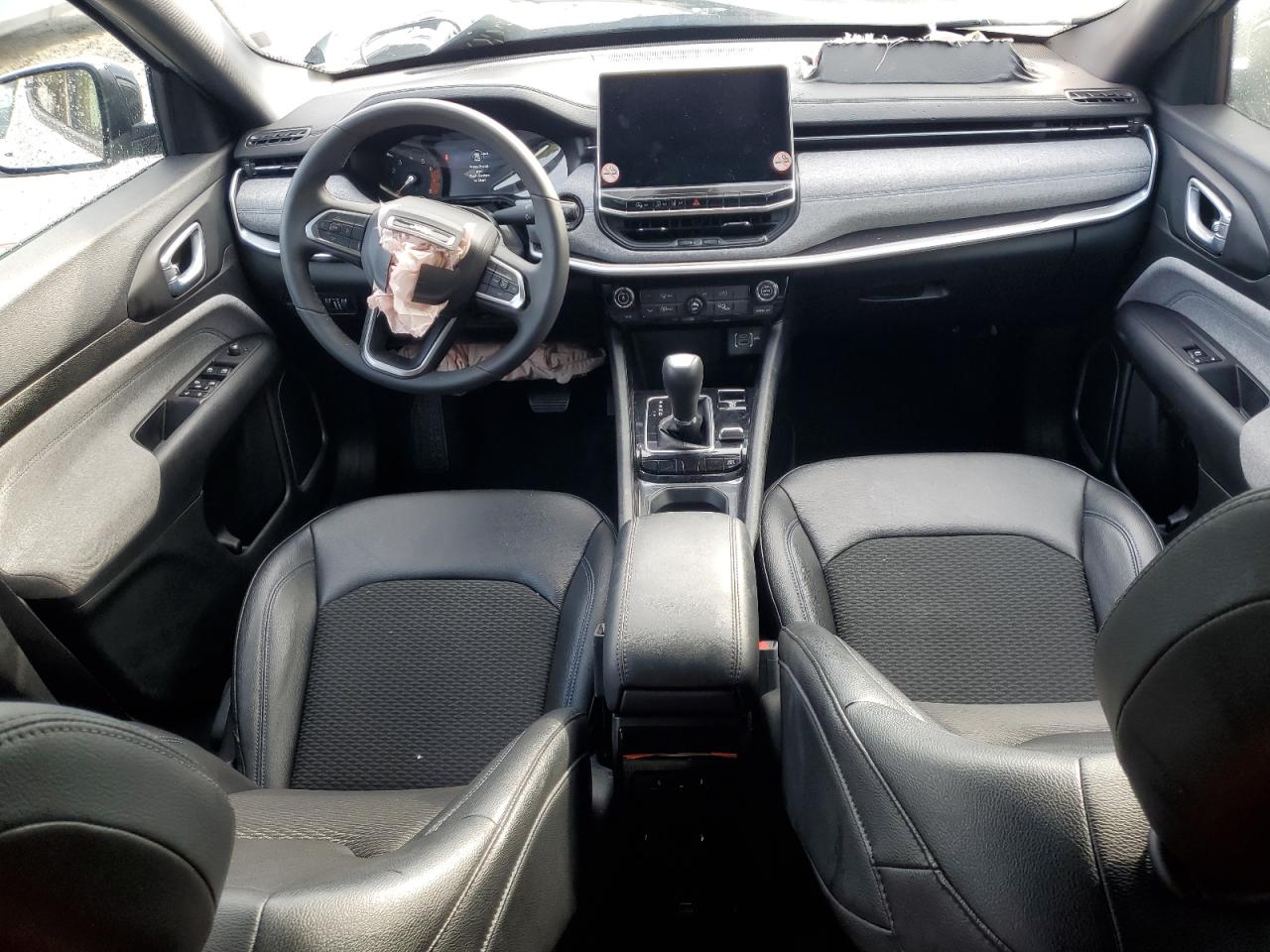 2024 JEEP COMPASS LATITUDE VIN:3C4NJDBN3RT607867