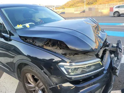 2018 Volkswagen Tiguan WVGZZZ5NZJW928230 VIN:WVGZZZ5NZJW928230