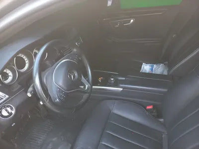2015 Mercedes-Benz E 250 VIN: