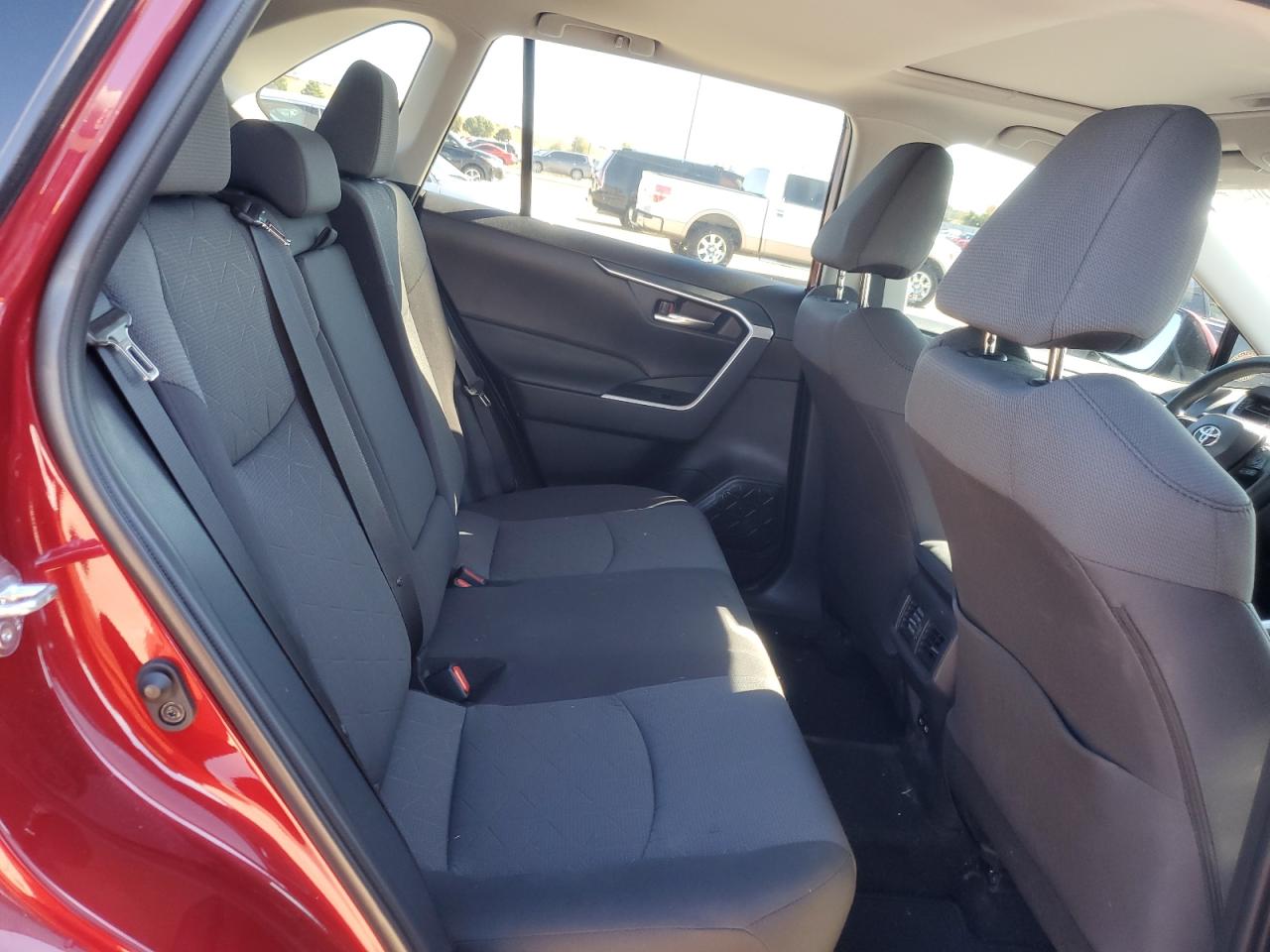 2022 TOYOTA RAV4 XLE VIN:2T3W1RFV0NW216173