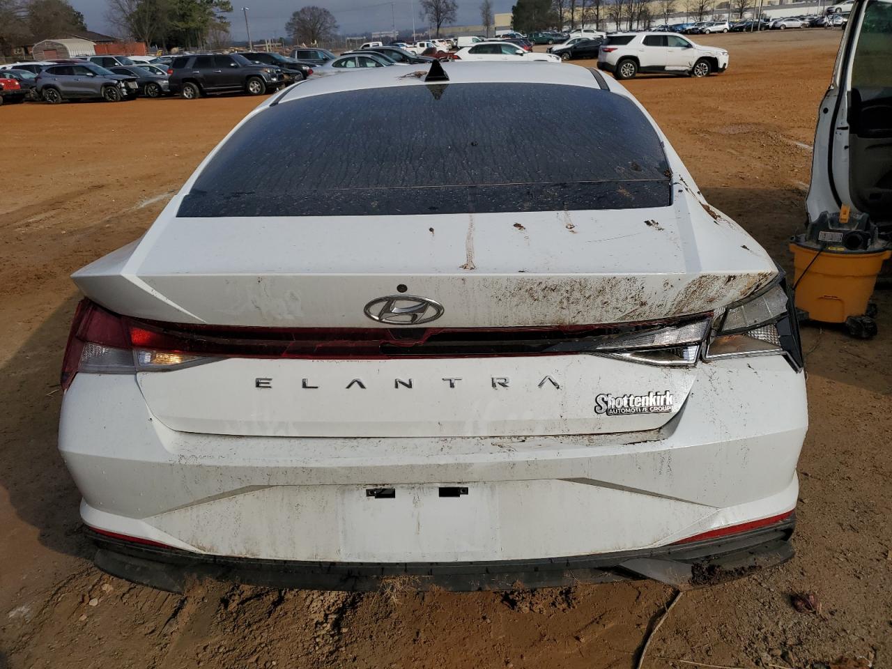 2022 HYUNDAI ELANTRA SEL VIN:5NPLM4AG0NH060178