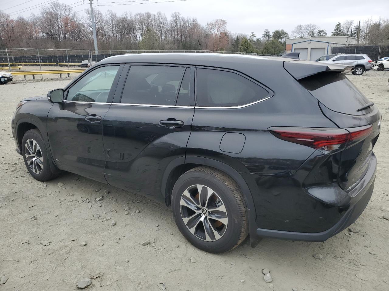 2024 TOYOTA HIGHLANDER HYBRID XLE VIN:5TDKBRCH6RS610410