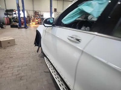 2019 Mercedes-Benz GLC 300 VIN: