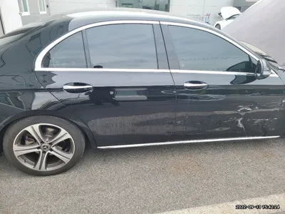 2019 Mercedes-Benz E 220 VIN: