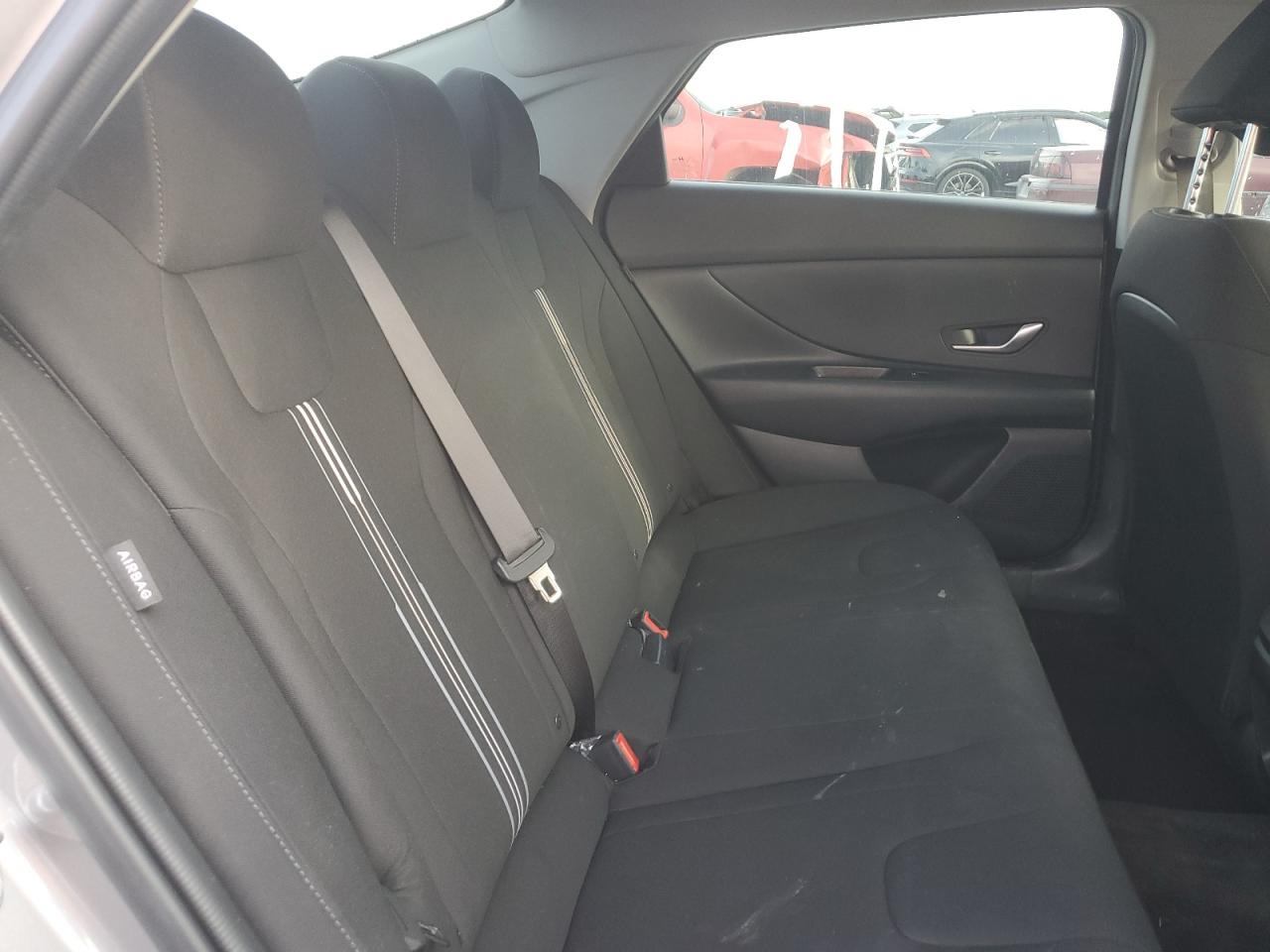 2024 HYUNDAI ELANTRA BLUE VIN:KMHLM4DJ4RU102480