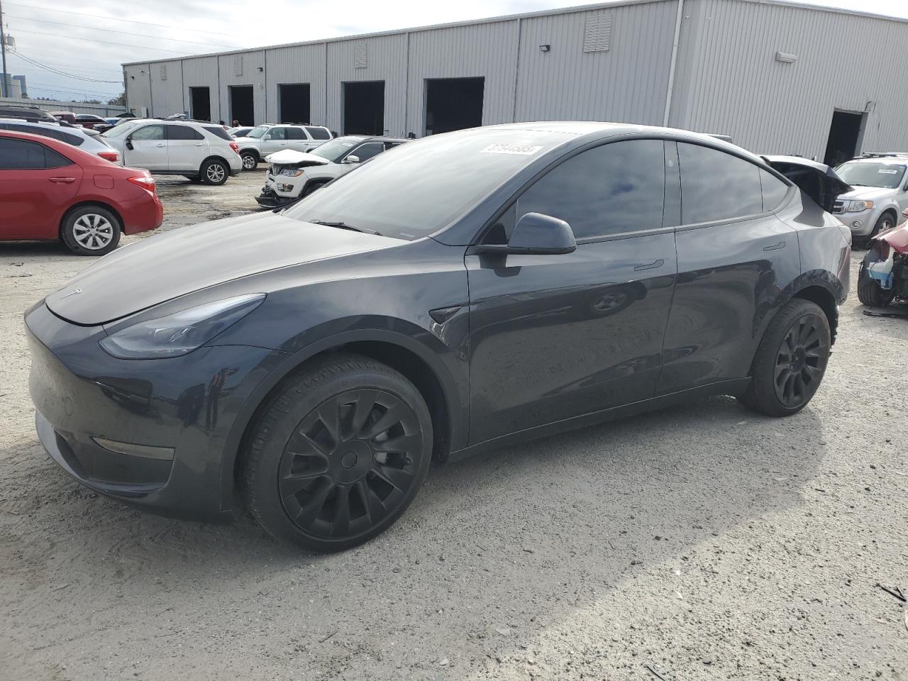2024 TESLA MODEL Y  VIN:7SAYGDED2RF019071