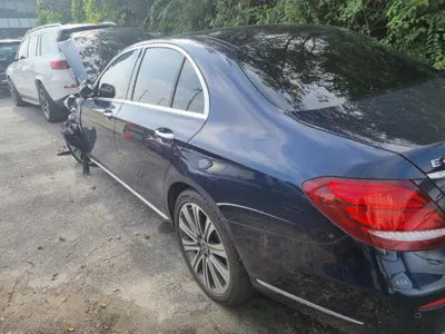 2018 Mercedes-Benz E 400 145KMWDDZF6GB0JA4 VIN:145KMWDDZF6GB0JA4