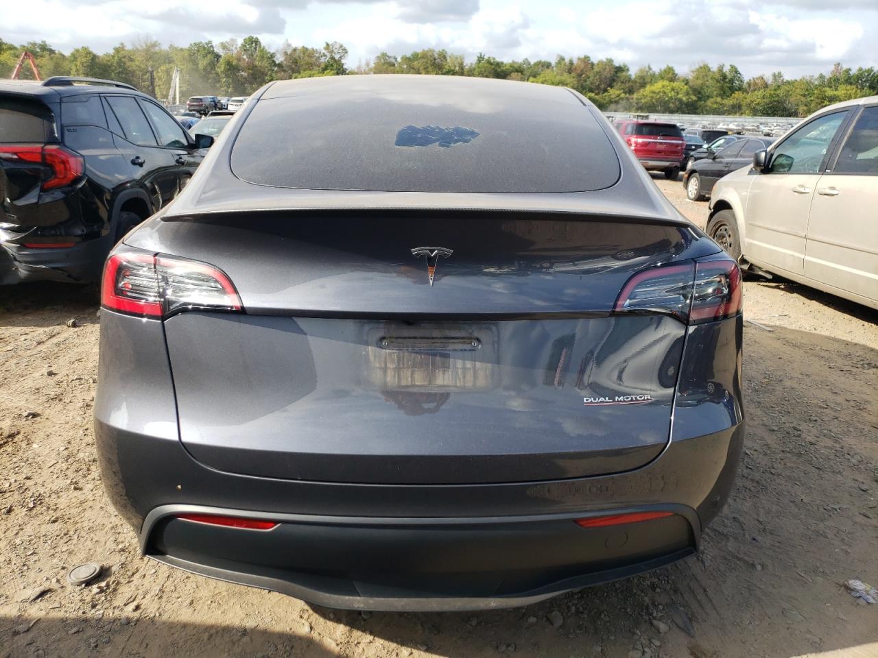 2023 TESLA MODEL Y  VIN:7SAYGDEFXPF909526